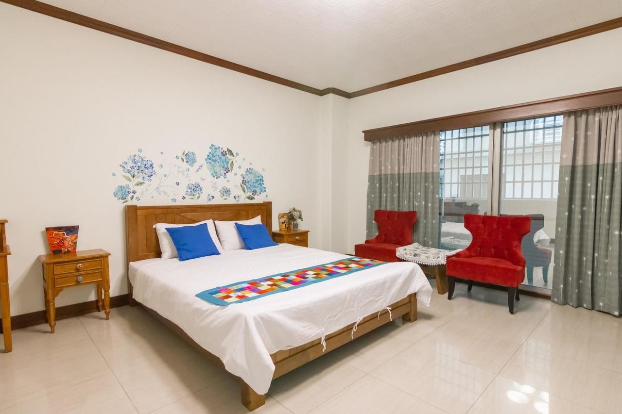 Tainan Yi Home Exterior foto