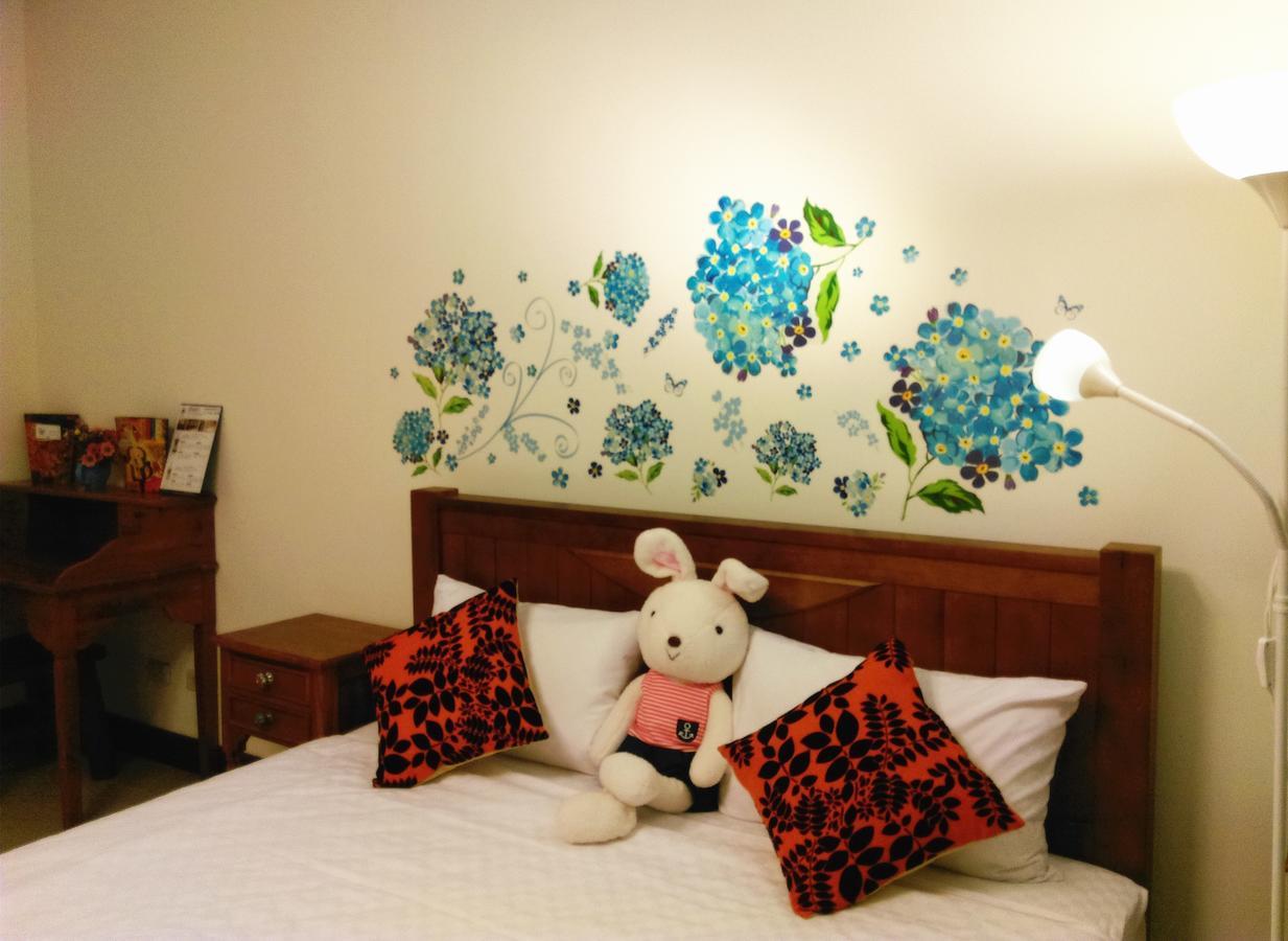 Tainan Yi Home Exterior foto